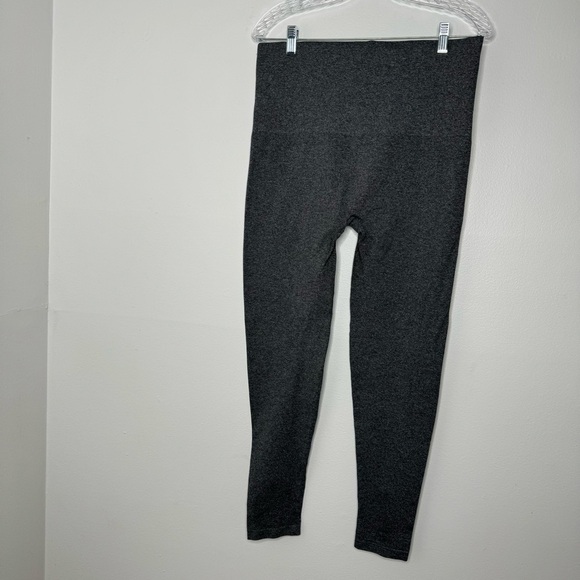 Spanx grey look at me now seamless leggings 2X - Picture 6 of 6